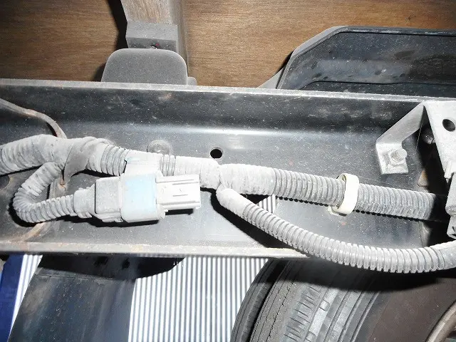 三菱 キャンターガッツ PDG-FD70B(4WD)の写真39