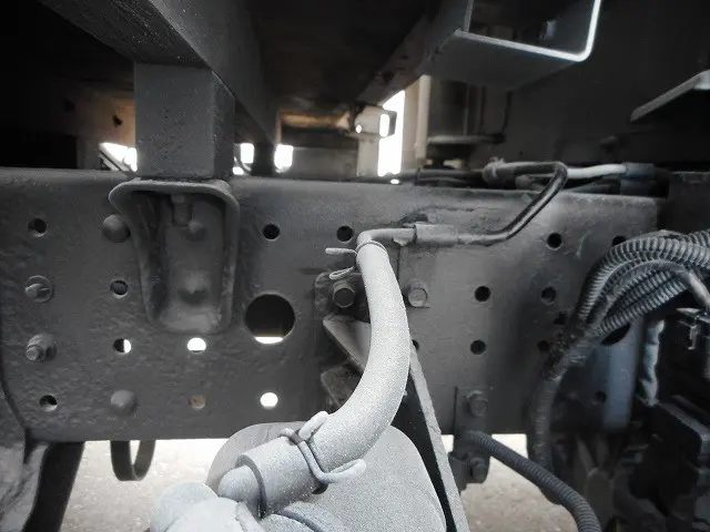 三菱 キャンター TPG-FDA00(4WD)の写真26