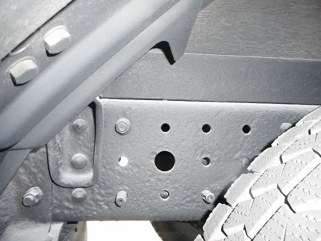 三菱 キャンター TPG-FDA00(4WD)の写真28