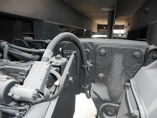 三菱 キャンター TPG-FDA00(4WD)の写真29