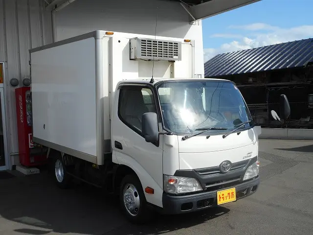 トヨタ ダイナ TKG-XZU675(4WD)の写真3