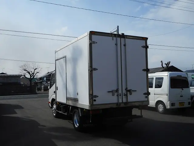 トヨタ ダイナ TKG-XZU675(4WD)の写真8
