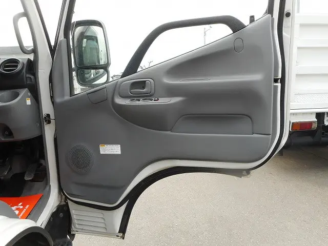 トヨタ ダイナ TKG-XZU675(4WD)の写真14