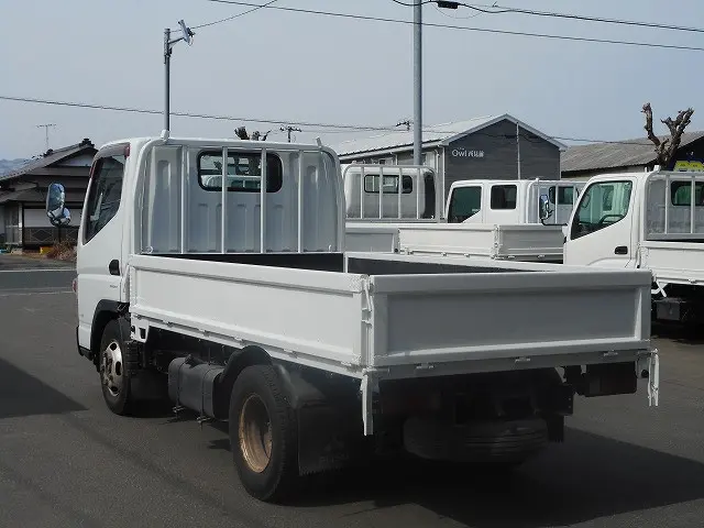 三菱 キャンター SKG-FDA00(4WD)の写真8