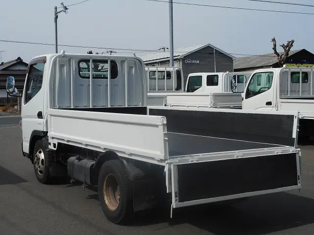 三菱 キャンター SKG-FDA00(4WD)の写真10