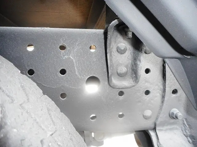 三菱 キャンター SKG-FDA00(4WD)の写真21