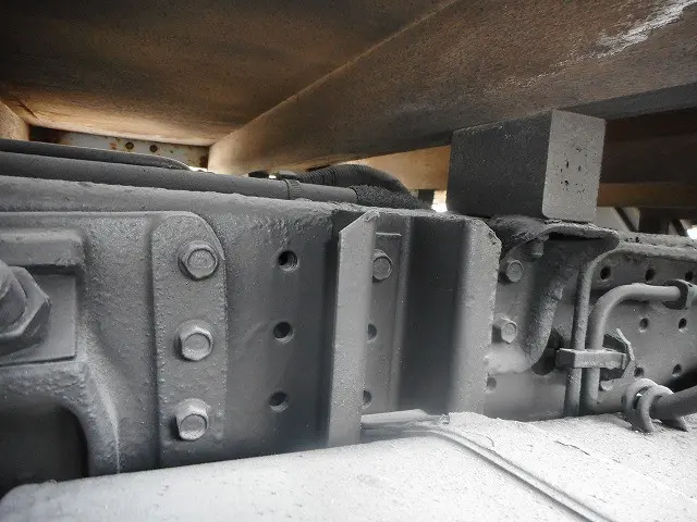 三菱 キャンター SKG-FDA00(4WD)の写真25