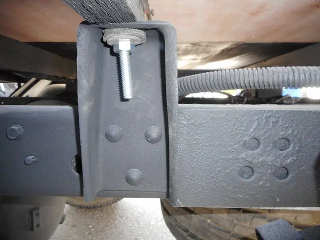 三菱 キャンターガッツ PDG-FD70B(4WD)の写真32