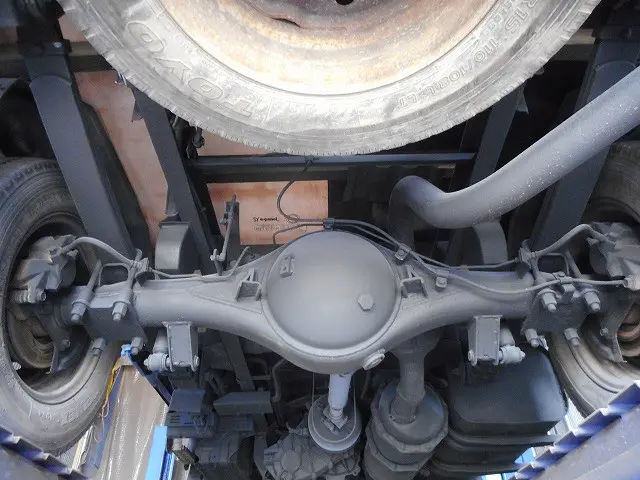三菱 キャンターガッツ PDG-FD70B(4WD)の写真35
