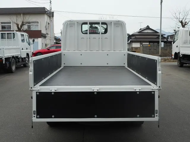 三菱 キャンター TPG-FDA00(4WD)の写真9