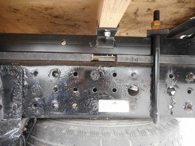 三菱 キャンター TPG-FDA00(4WD)の写真28