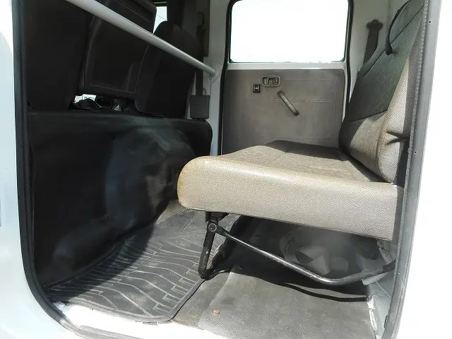 日産 アトラス SDG-SZ5F24(4WD)の写真20