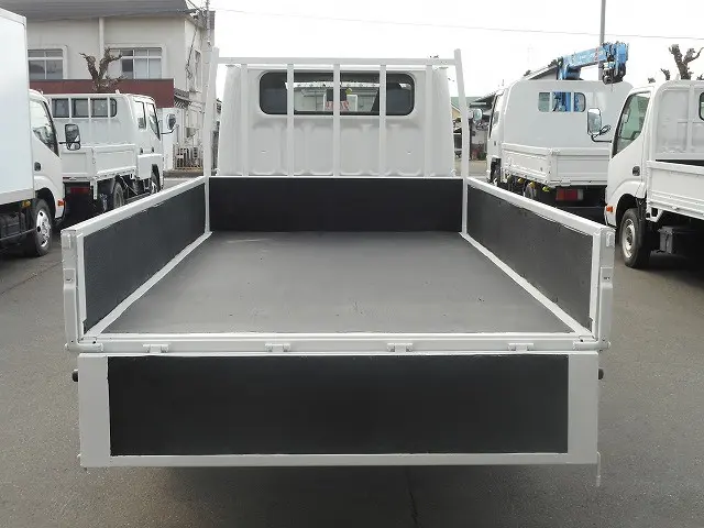 三菱 キャンター TKG-FGA20(4WD)の写真9