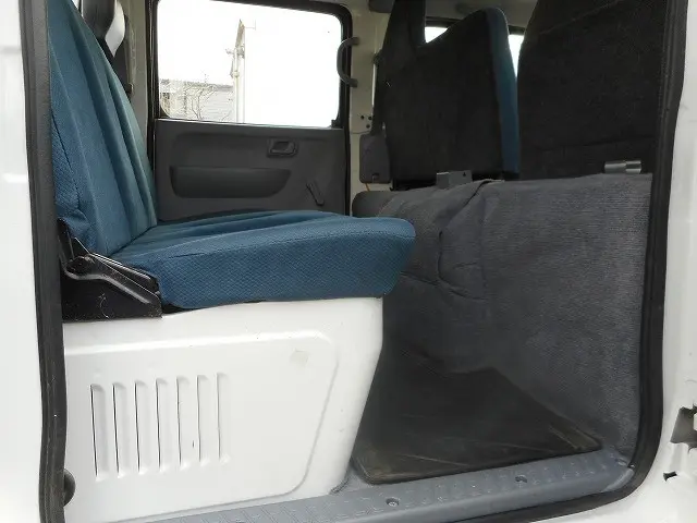 三菱 キャンター TKG-FGA20(4WD)の写真15