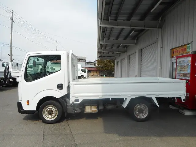 日産 アトラス TKG-SZ5F24(4WD)の写真5