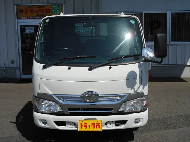 トヨタ ダイナ LDF-KDY281(4WD)の写真2