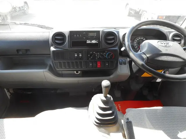 トヨタ ダイナ LDF-KDY281(4WD)の写真13