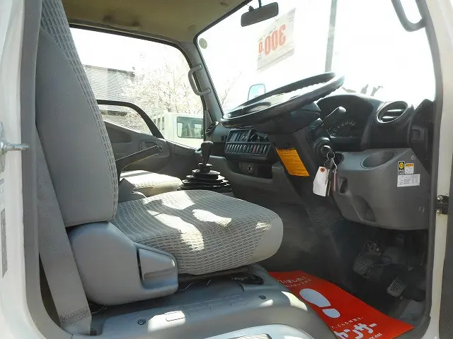 トヨタ ダイナ LDF-KDY281(4WD)の写真15