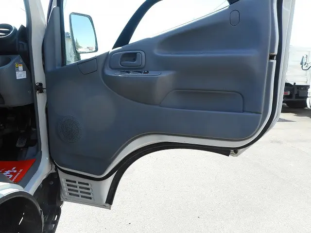 トヨタ ダイナ LDF-KDY281(4WD)の写真16