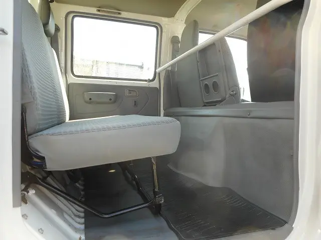 トヨタ ダイナ LDF-KDY281(4WD)の写真17