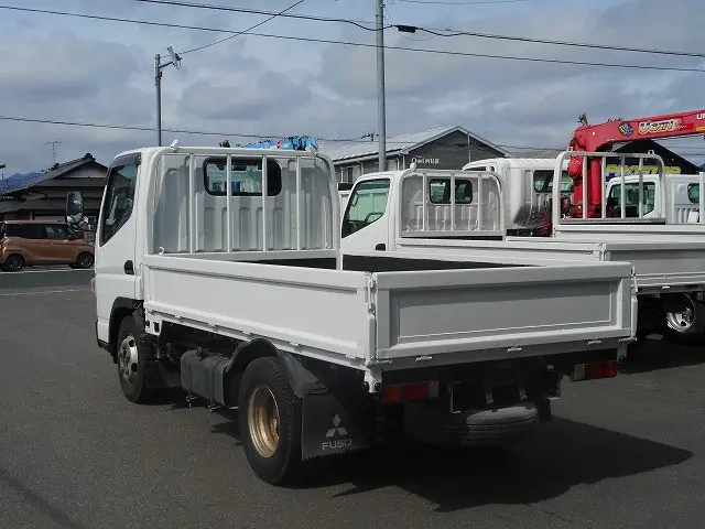 三菱 キャンター TPG-FDA00(4WD)の写真8