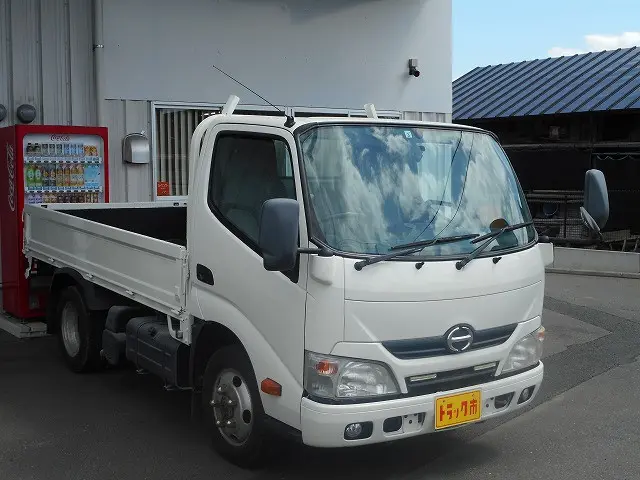 日野 デュトロ TKG-XZU675M(4WD)の写真3