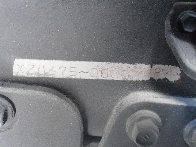 日野 デュトロ TKG-XZU675M(4WD)の写真18