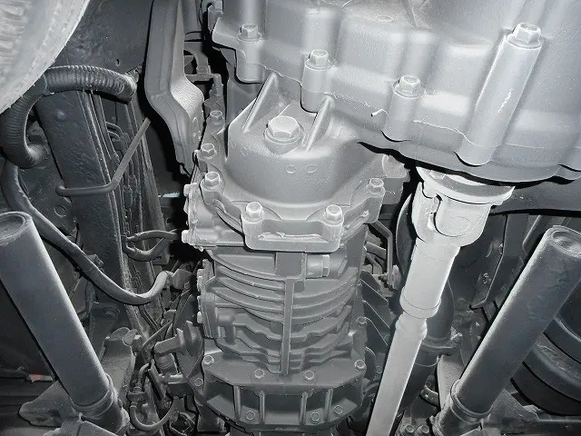 日野 デュトロ TKG-XZU675M(4WD)の写真32