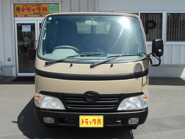 トヨタ ダイナ LDF-KDY281(4WD)の写真2