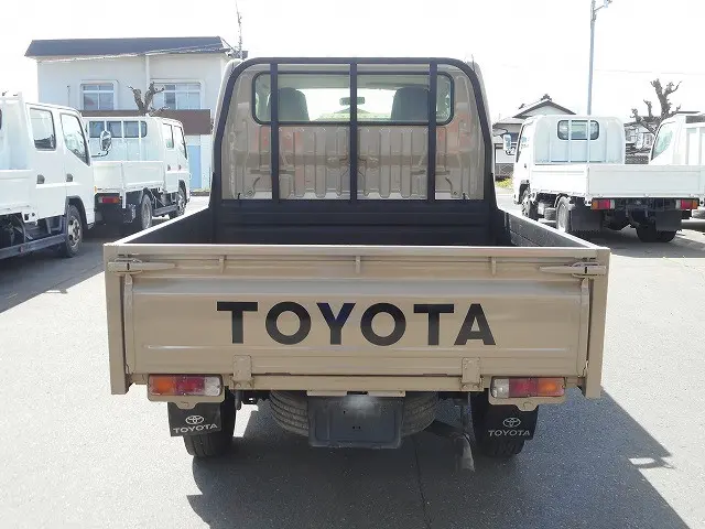 トヨタ ダイナ LDF-KDY281(4WD)の写真6