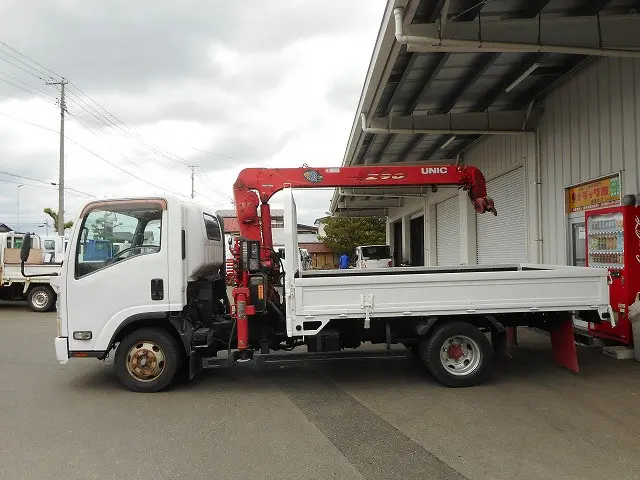 いすゞ エルフ SDG-NPS85AR(4WD)の写真5