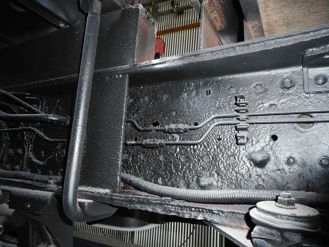 いすゞ エルフ SDG-NPS85AR(4WD)の写真45