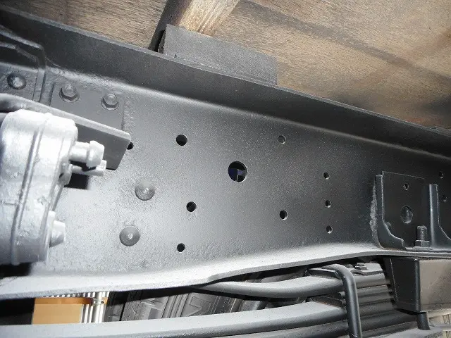 いすゞ エルフ SDG-NPS85AR(4WD)の写真48