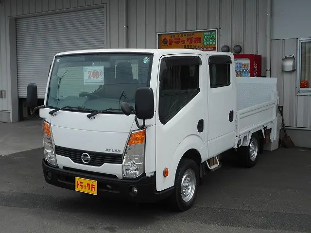 日産 アトラス SDG-SZ5F24(4WD)の写真1