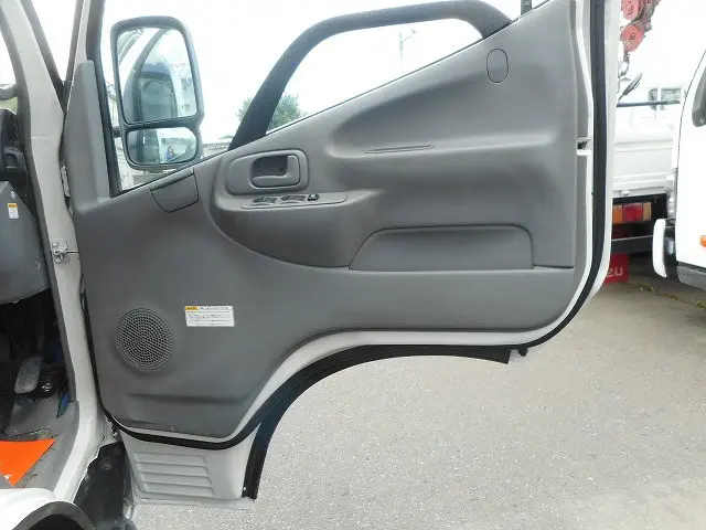 トヨタ ダイナ TKG-XZC675(4WD)の写真14
