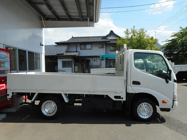 トヨタ ダイナ LDF-KDY281(4WD)の写真4