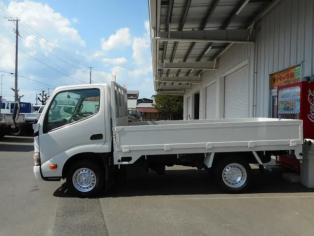 トヨタ ダイナ LDF-KDY281(4WD)の写真5