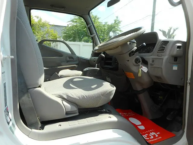 トヨタ ダイナ LDF-KDY281(4WD)の写真12