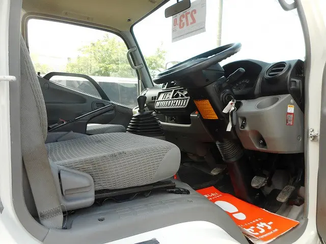 トヨタ ダイナ TKG-XZU685(4WD)の写真14
