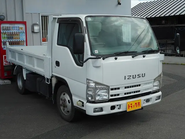 いすゞ エルフ TDG-NKS85AN(4WD)の写真3
