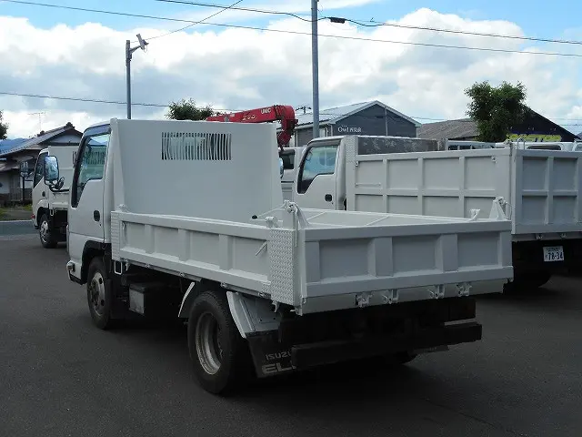 いすゞ エルフ TDG-NKS85AN(4WD)の写真8