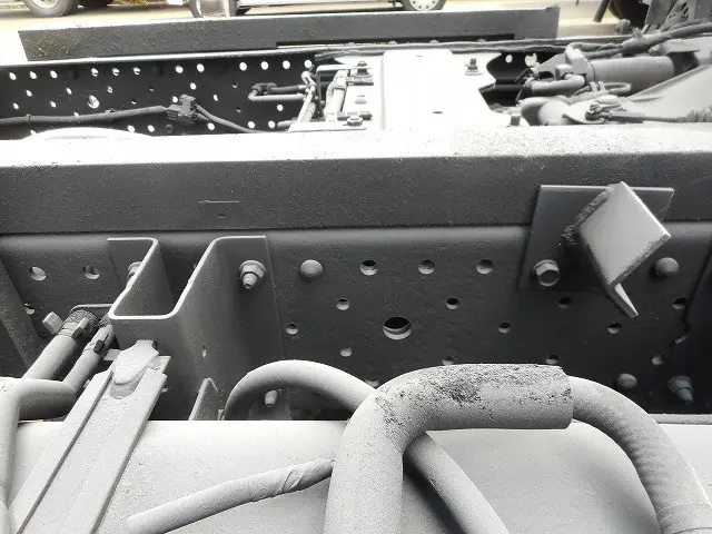 いすゞ エルフ TDG-NKS85AN(4WD)の写真24