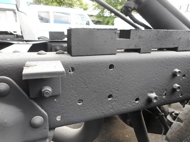 いすゞ エルフ TDG-NKS85AN(4WD)の写真27