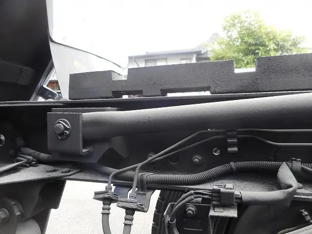 いすゞ エルフ TDG-NKS85AN(4WD)の写真39