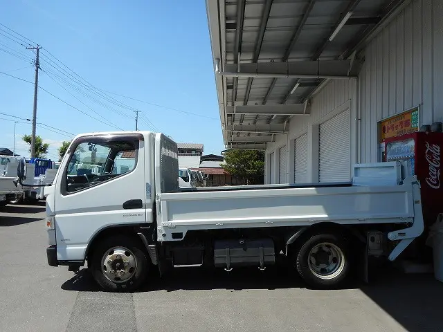 三菱 キャンター TPG-FDA50(4WD)の写真5