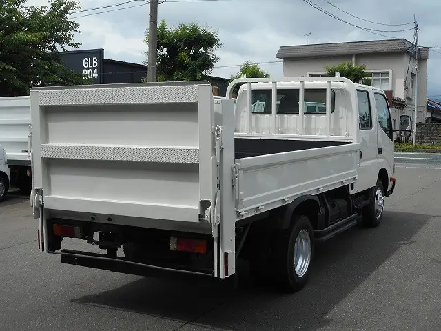 トヨタ ダイナ TKG-XZU695(4WD)の写真7