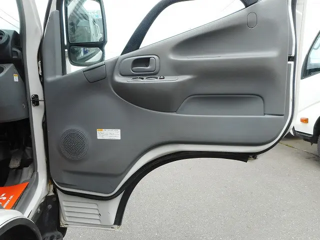 トヨタ ダイナ TKG-XZU695(4WD)の写真15