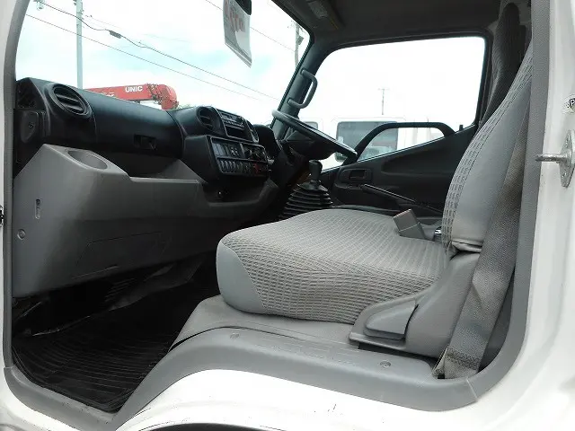 トヨタ ダイナ TKG-XZU695(4WD)の写真19