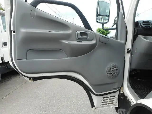 トヨタ ダイナ TKG-XZU695(4WD)の写真20