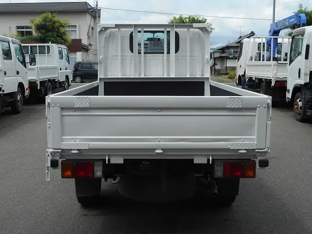 いすゞ エルフ SKG-NHS85A(4WD)の写真6